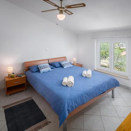 Relaxing Oasis Near Lejlighed