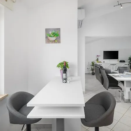 Apartman Relaxing Oasis Near Poreč