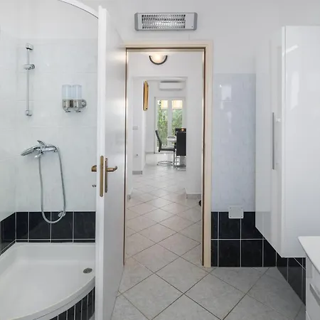 Apartment Relaxing Oasis Near Porec