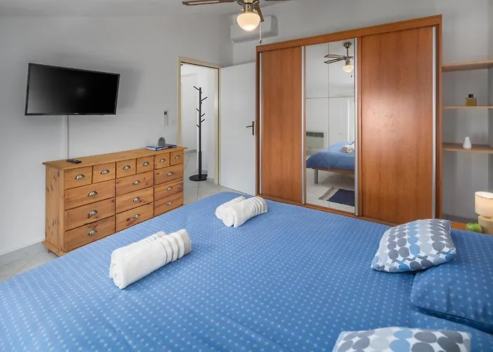 Relaxing Oasis Near Porec